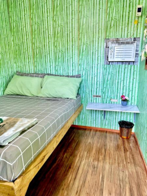 Green Acres Village Cabin Rental with Air conditioner